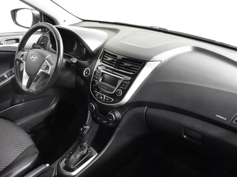 Hyundai Solaris 1.6 АКПП, 2015, 95 000 км фото 5