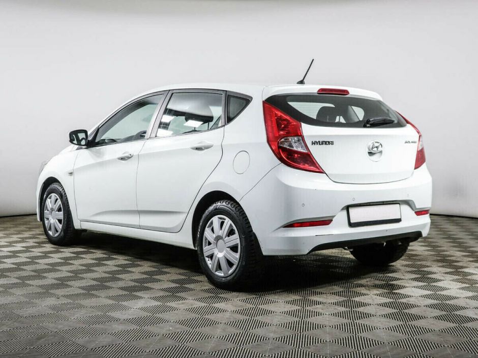 Hyundai Solaris 1.4 АКПП, 2015, 97 000 км фото 4