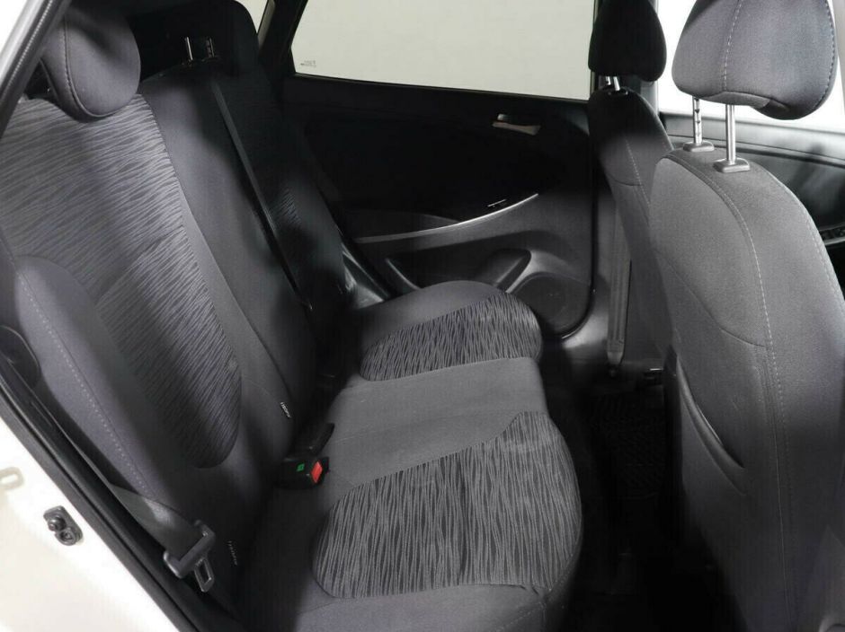 Hyundai Solaris 1.6 МКПП, 2017, 78 000 км фото 9