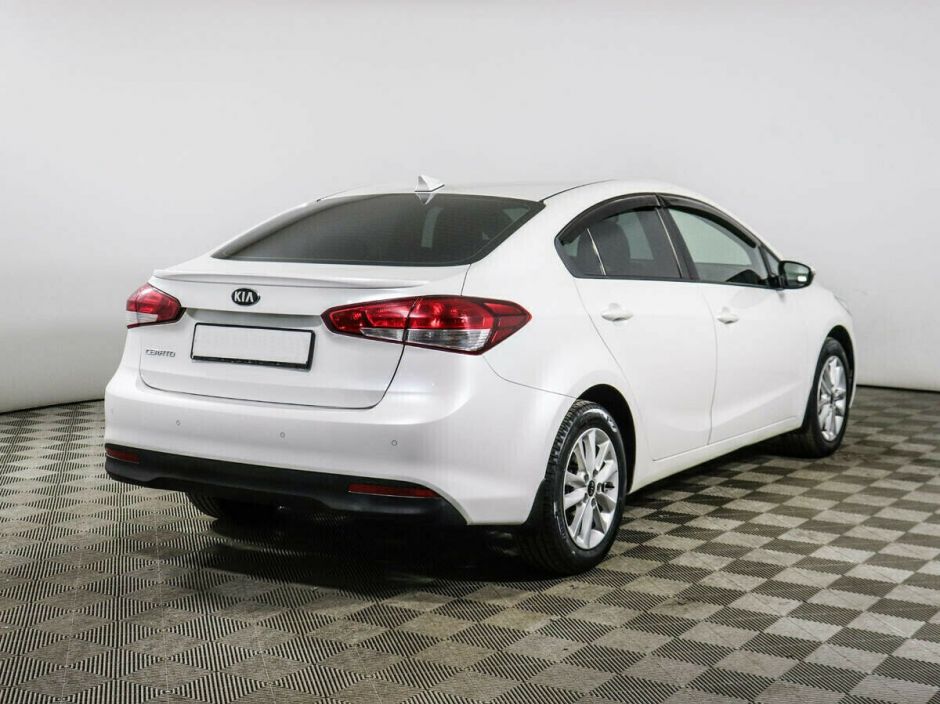 Kia Cerato 2.0 АКПП, 2019, 61 000 км фото 3