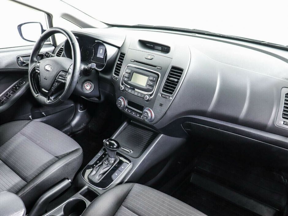 Kia Cerato 2.0 АКПП, 2019, 61 000 км фото 6