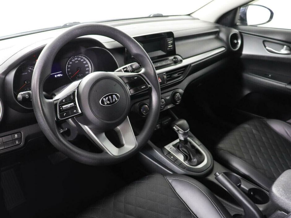 Kia Cerato 1.6 АКПП, 2018, 65 000 км фото 5