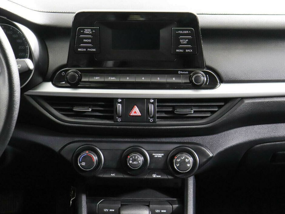 Kia Cerato 1.6 АКПП, 2018, 65 000 км фото 8