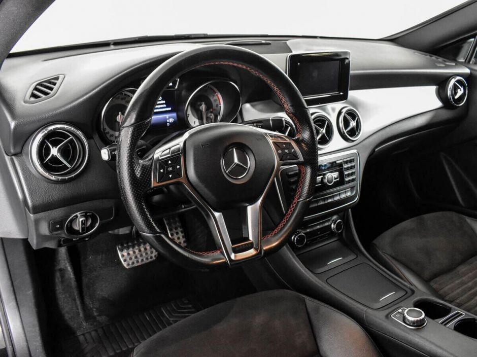 Mercedes-Benz CLA 1.6 РКПП, 2014, 111 000 км фото 5