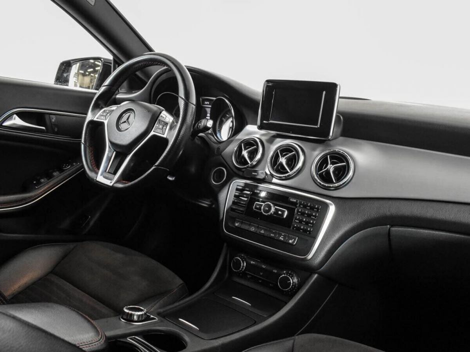 Mercedes-Benz CLA 1.6 РКПП, 2014, 111 000 км фото 8