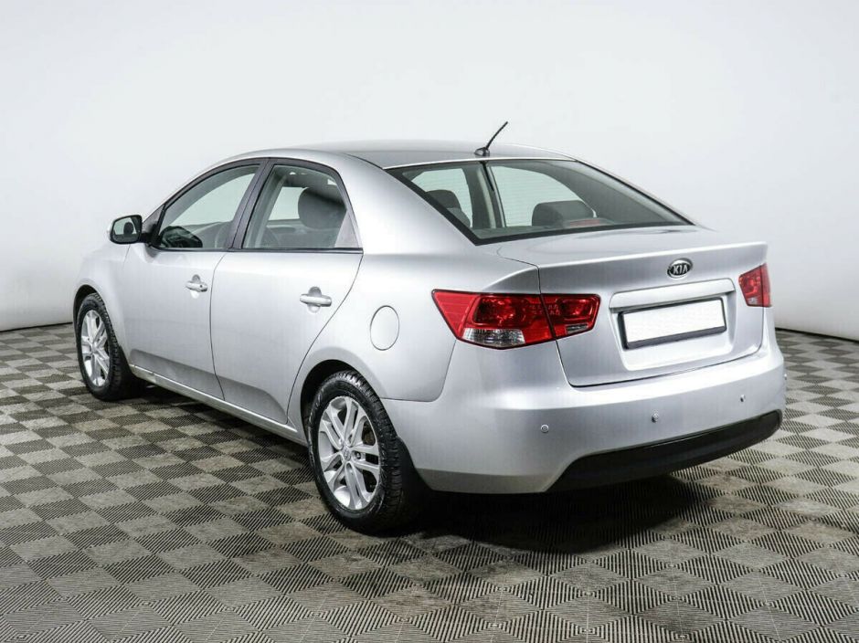 Kia Cerato 1.6 АКПП, 2010, 165 000 км фото 3