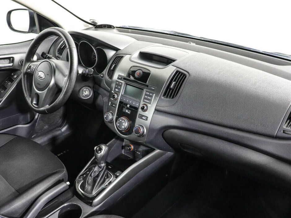 Kia Cerato 1.6 АКПП, 2010, 165 000 км фото 5