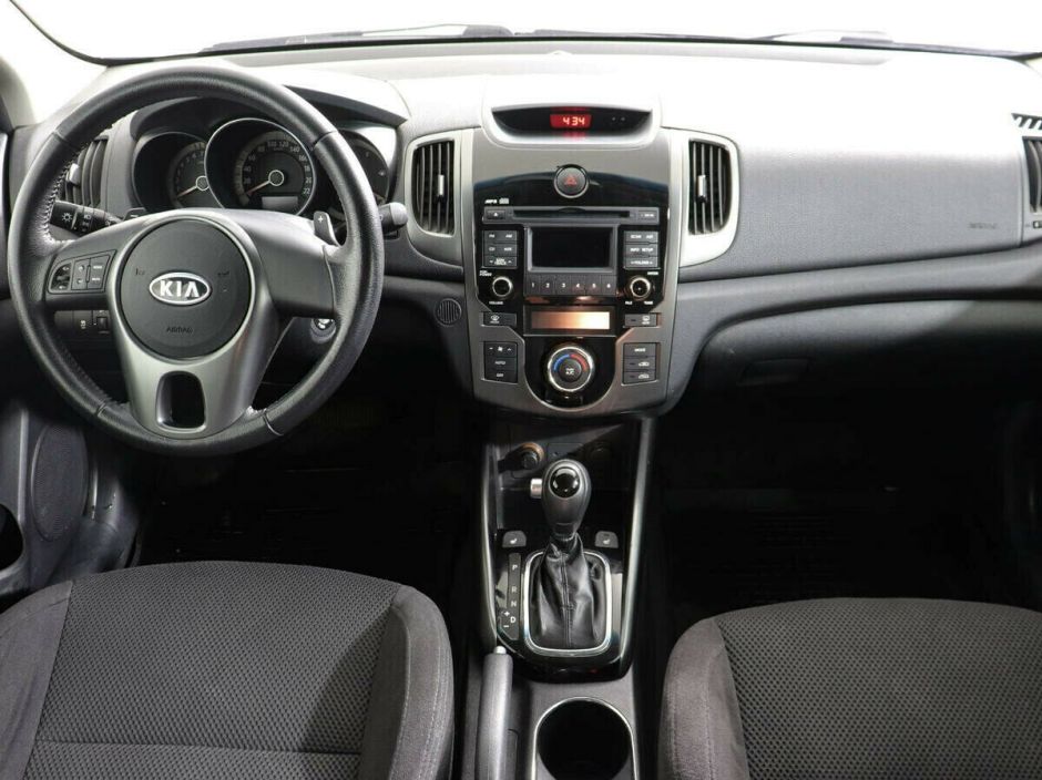 Kia Cerato 1.6 АКПП, 2010, 159 000 км фото 5