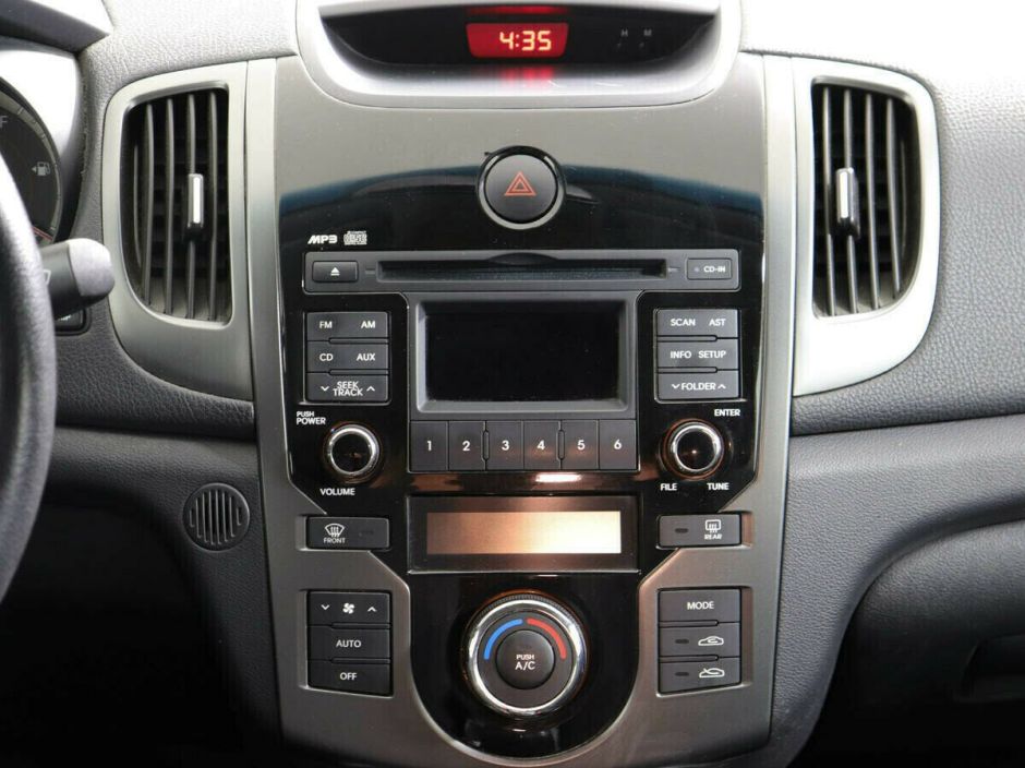 Kia Cerato 1.6 АКПП, 2010, 159 000 км фото 7