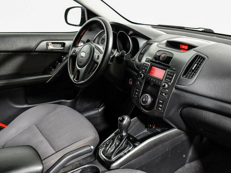 Kia Cerato 2.0 АКПП, 2011, 149 000 км фото 5