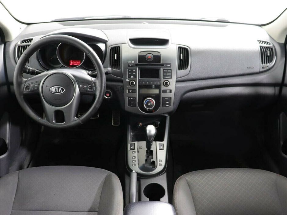Kia Cerato 2.0 АКПП, 2011, 144 000 км фото 5