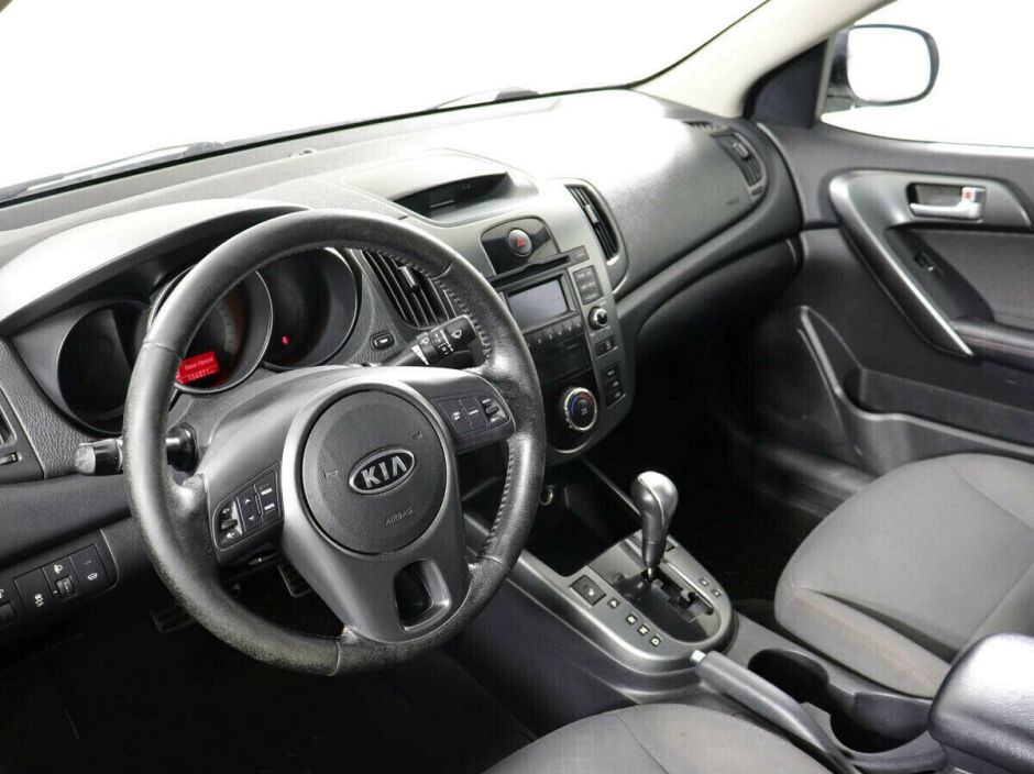 Kia Cerato 2.0 АКПП, 2011, 144 000 км фото 7