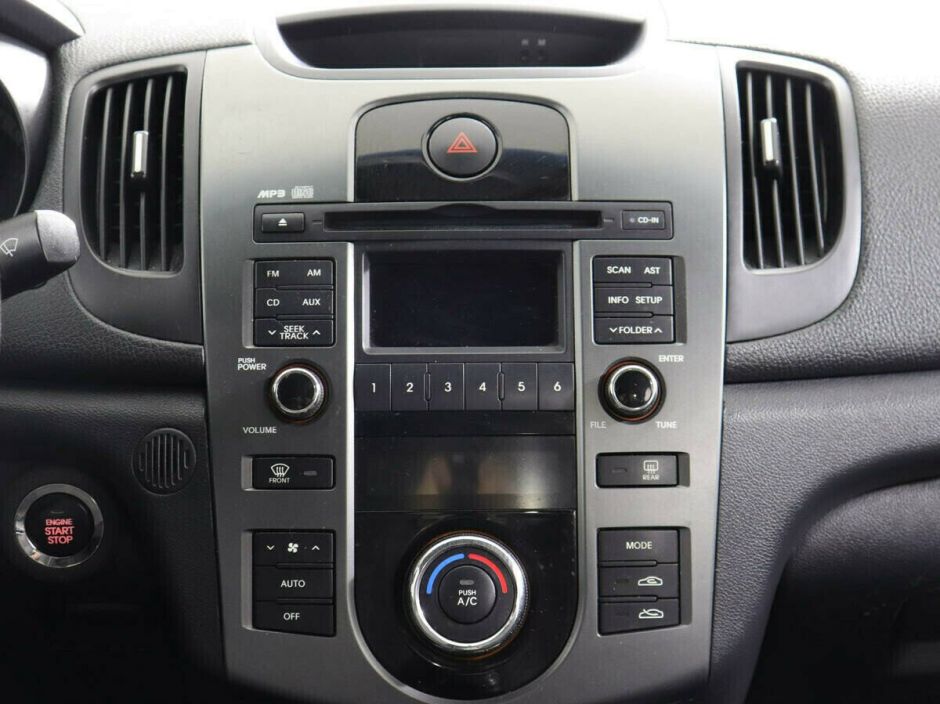 Kia Cerato 2.0 АКПП, 2011, 144 000 км фото 8