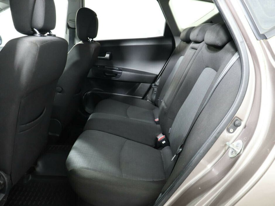 Kia Ceed 1.6 АКПП, 2010, 165 000 км фото 9