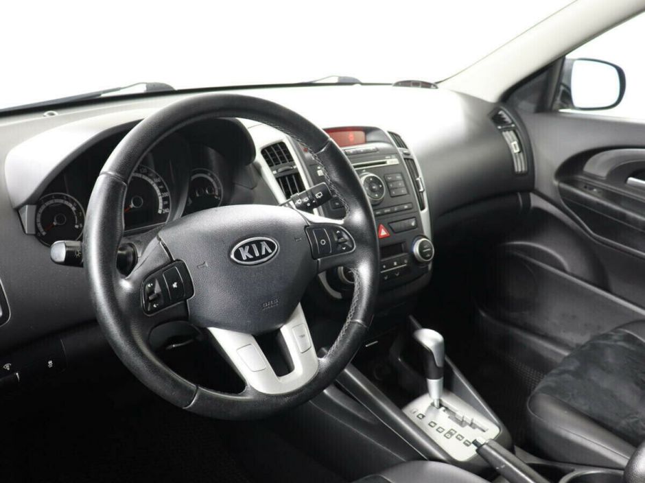Kia Ceed 1.6 АКПП, 2011, 150 000 км фото 5