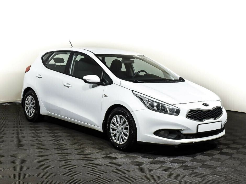 Kia Ceed 1.4 МКПП, 2012, 133 000 км фото 2