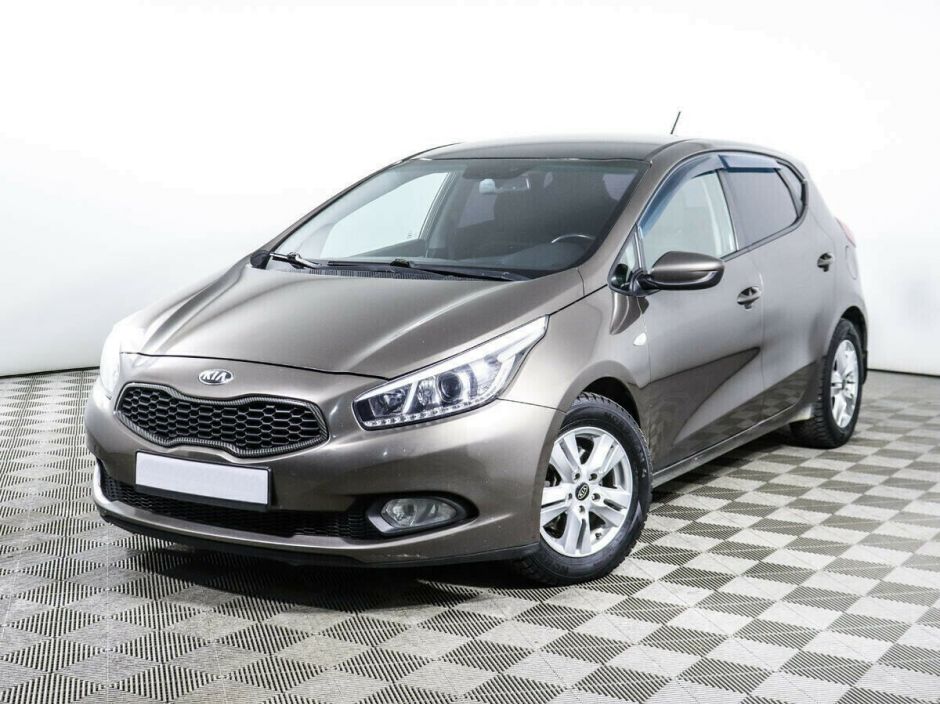 Kia Ceed 1.6 АКПП, 2012, 142 000 км фото 1