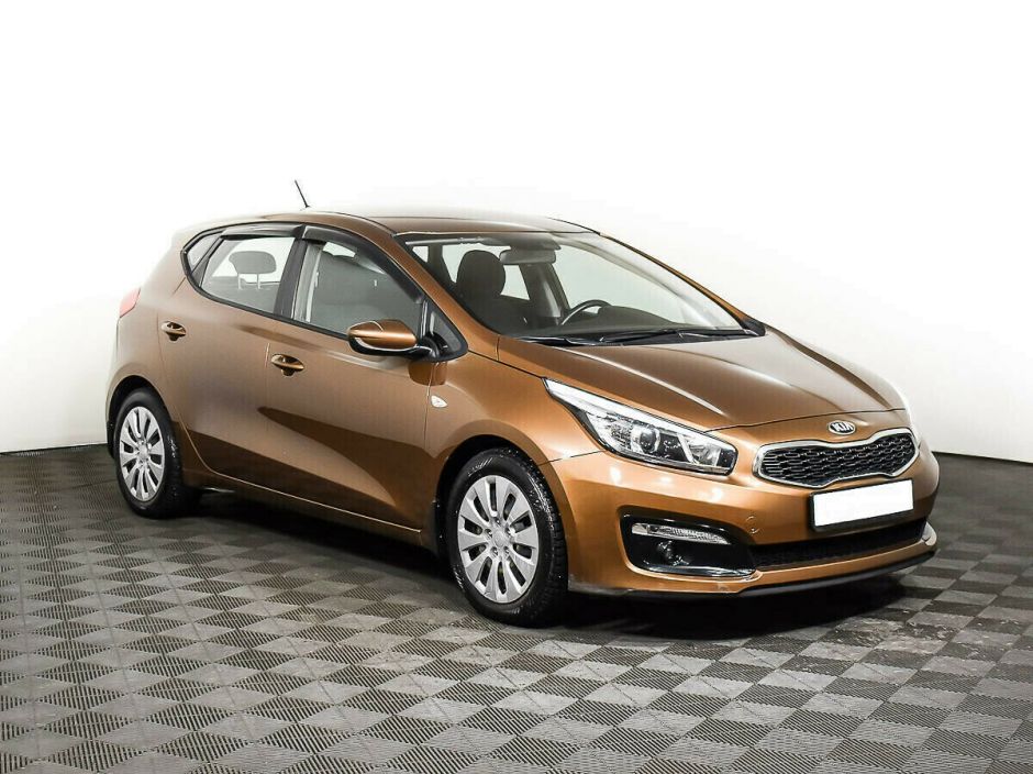 Kia Ceed 1.6 АКПП, 2013, 122 000 км фото 2