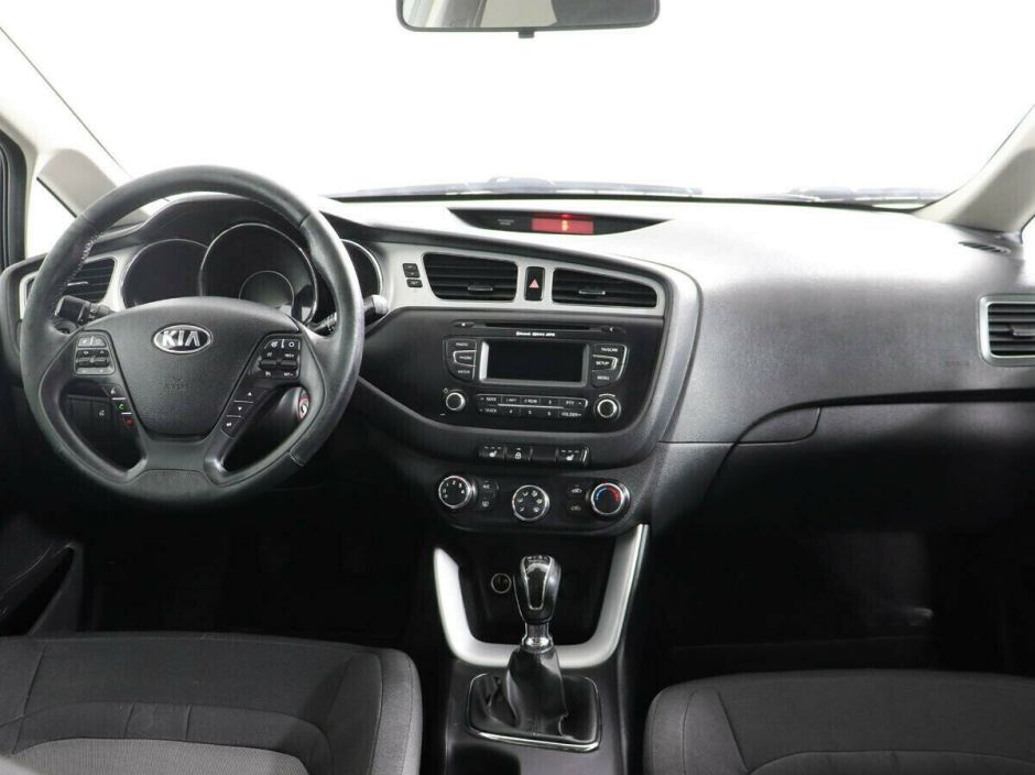 Kia Ceed 1.6 МКПП, 2013, 119 000 км фото 7