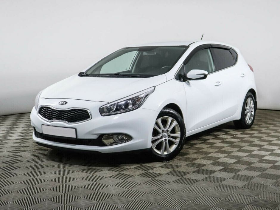 Kia Ceed 1.6 АКПП, 2014, 122 000 км фото 1