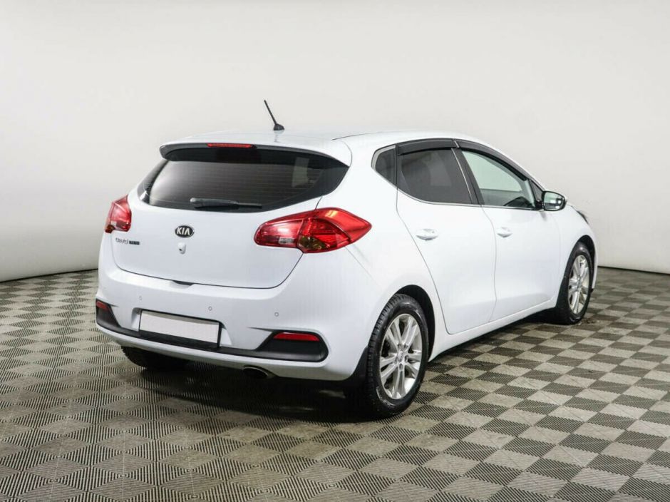 Kia Ceed 1.6 АКПП, 2014, 122 000 км фото 3
