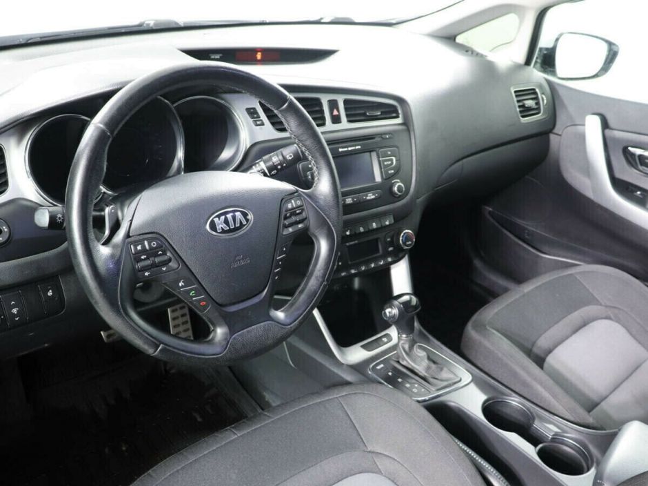 Kia Ceed 1.6 АКПП, 2014, 122 000 км фото 5