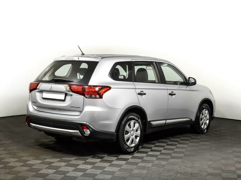 Mitsubishi Outlander 2.0 CVT, 2015, 107 000 км фото 3