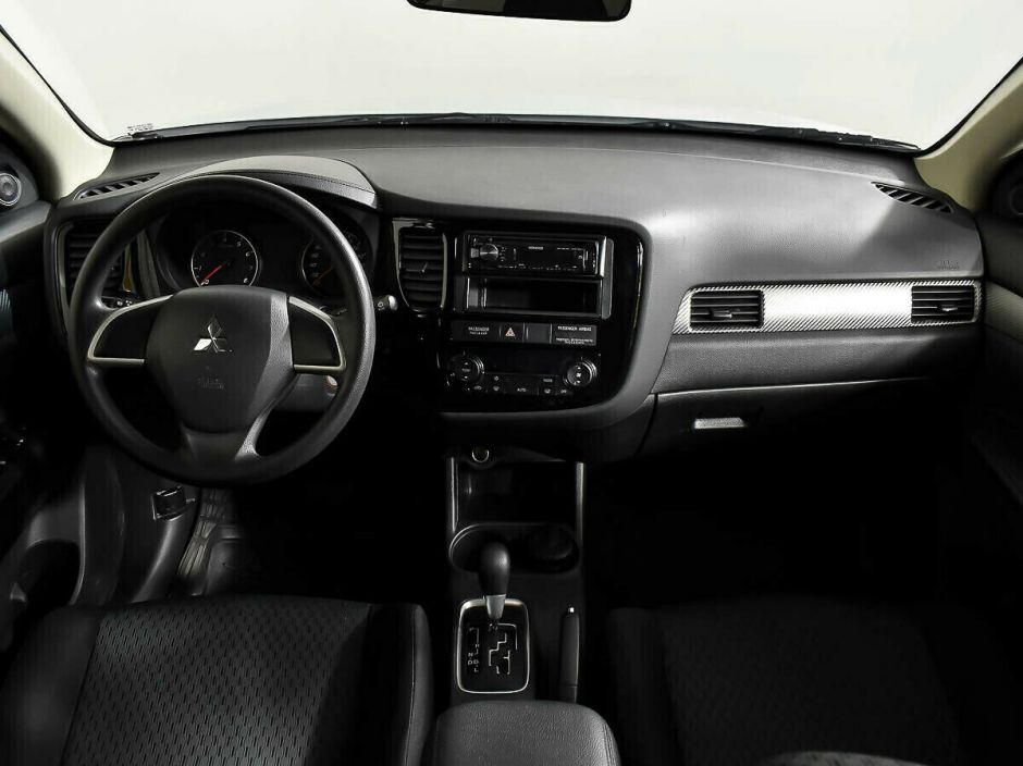 Mitsubishi Outlander 2.0 CVT, 2015, 107 000 км фото 7