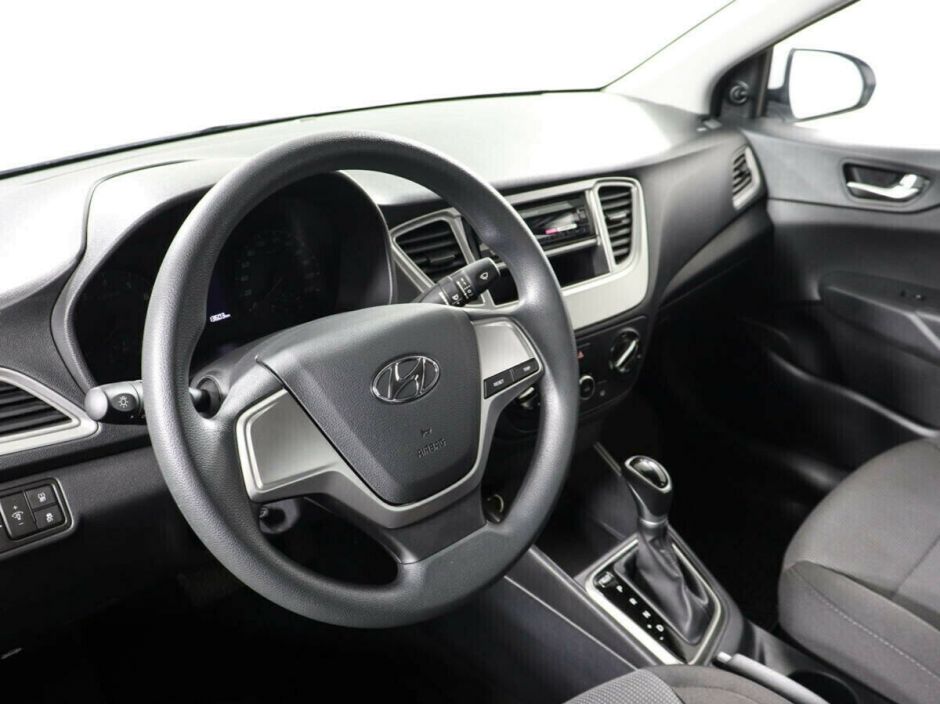 Hyundai Solaris 1.4 АКПП, 2020, 40 000 км фото 5