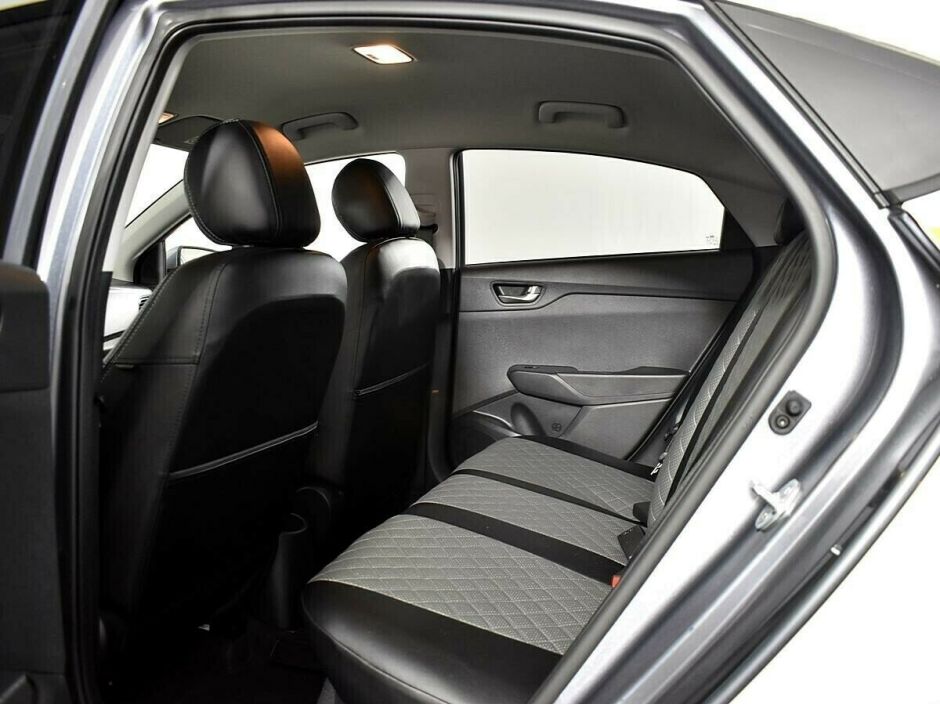 Hyundai Solaris 1.4 АКПП, 2021, 35 000 км фото 6