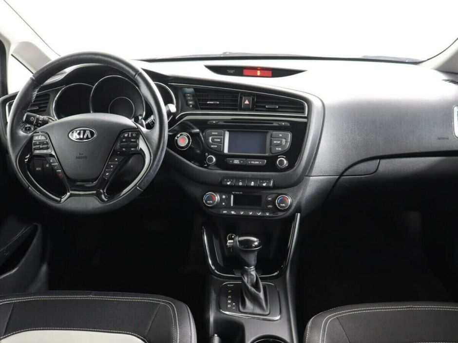 Kia Ceed 1.6 РКПП, 2017, 83 000 км фото 5
