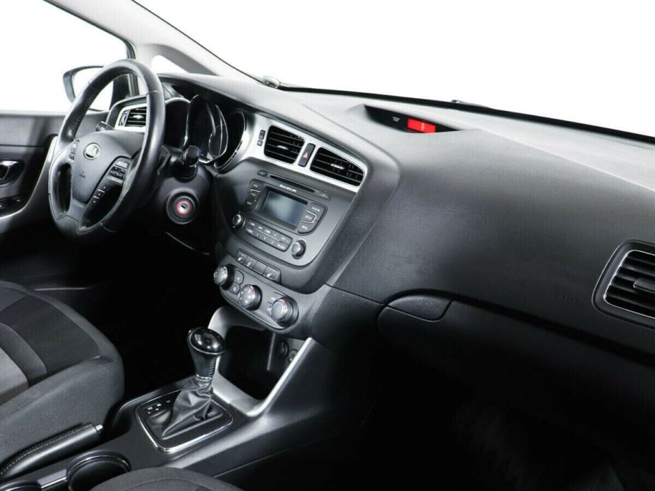 Kia Ceed 1.6 АКПП, 2015, 95 000 км фото 5