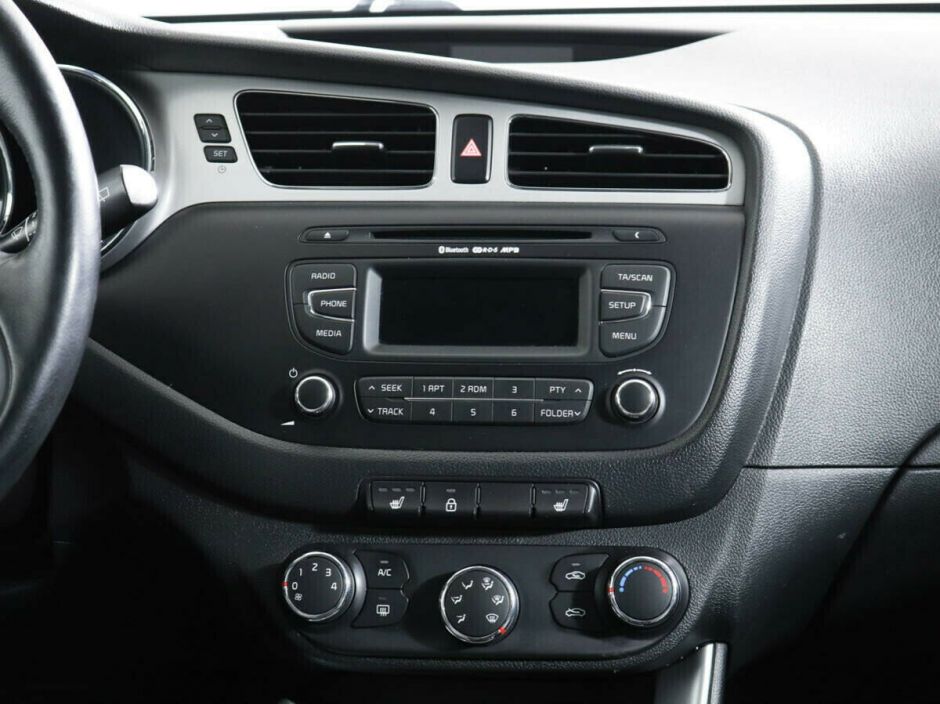 Kia Ceed 1.6 АКПП, 2015, 102 000 км фото 8