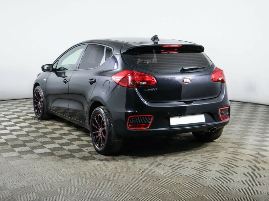Kia Ceed 1.6 АКПП, 2018, 67 000 км фото 3