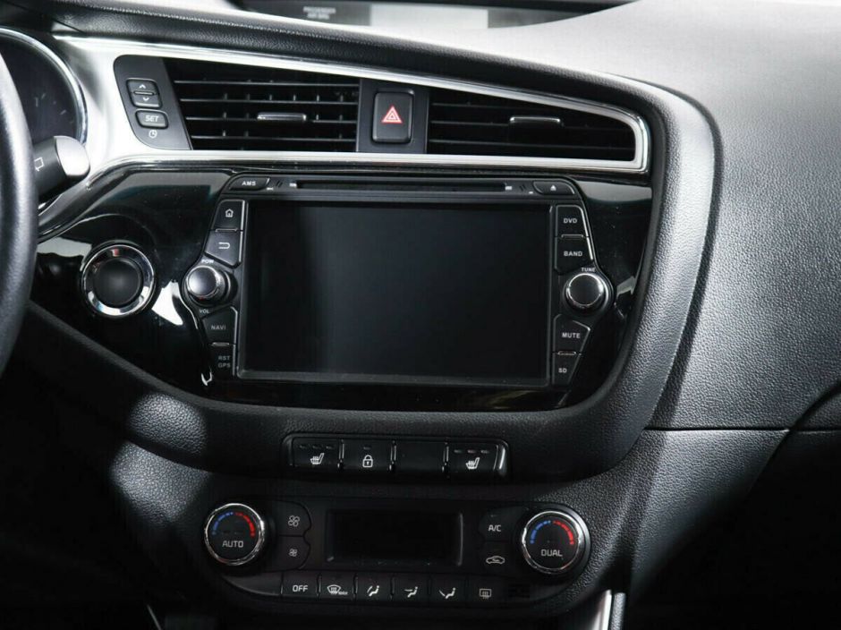 Kia Ceed 1.6 АКПП, 2018, 67 000 км фото 8