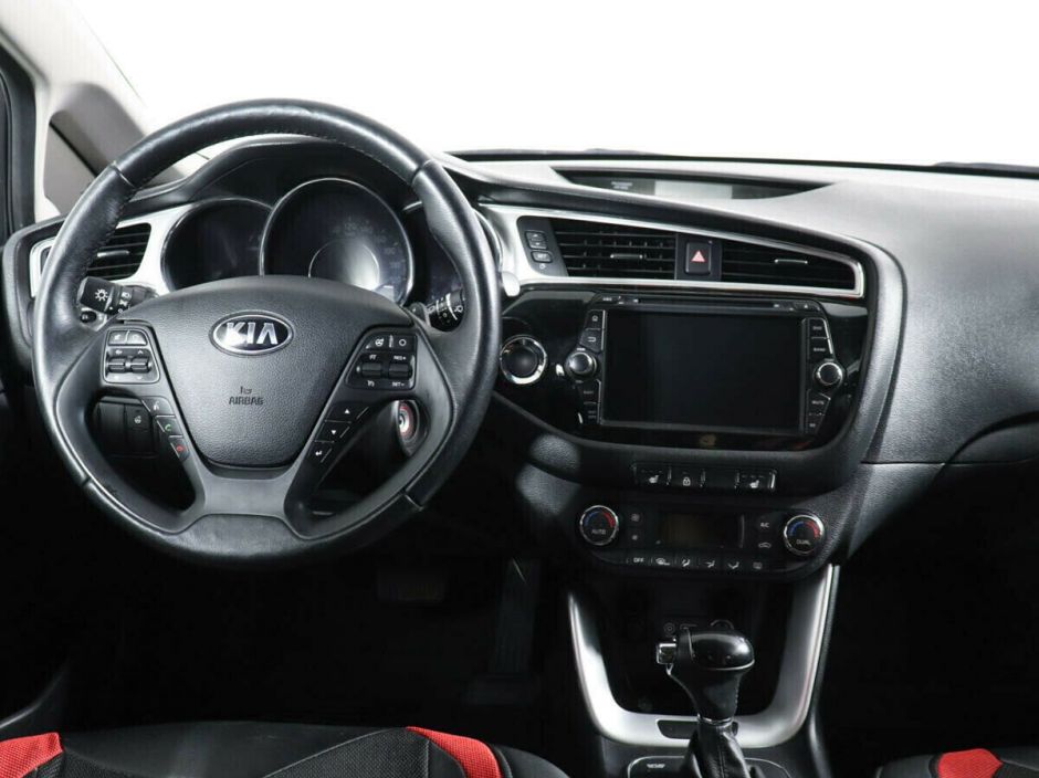 Kia Ceed 1.6 АКПП, 2018, 67 000 км фото 9