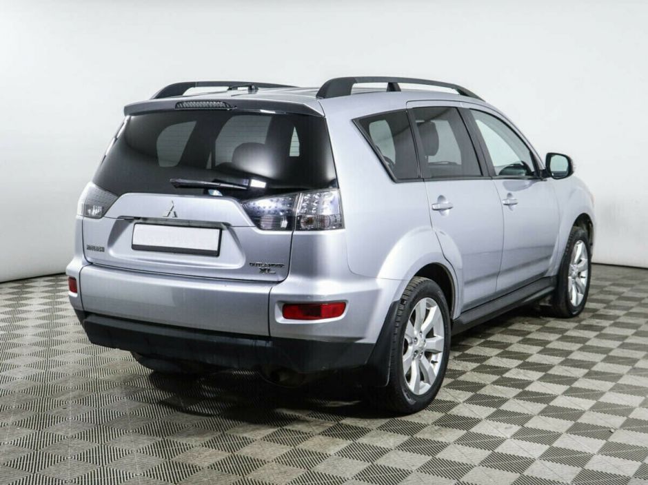 Mitsubishi Outlander 2.4 CVT, 2011, 154 000 км фото 2