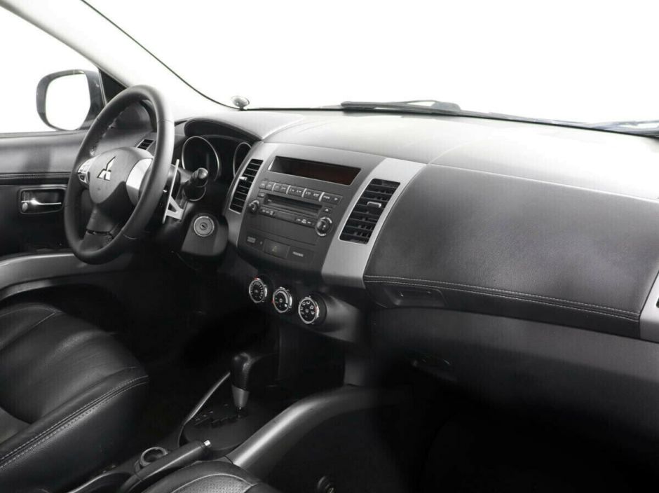 Mitsubishi Outlander 2.4 CVT, 2011, 154 000 км фото 8
