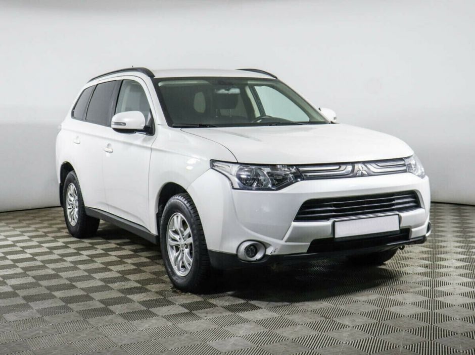 Mitsubishi Outlander 2.0 CVT, 2013, 124 000 км фото 3