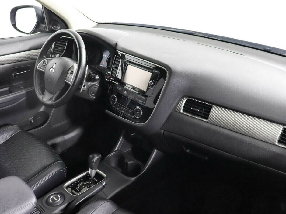 Mitsubishi Outlander 2.4 CVT, 2012, 131 000 км фото 8