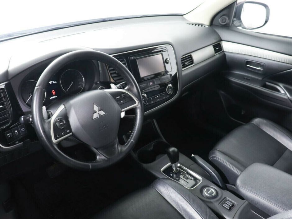 Mitsubishi Outlander 2.4 CVT, 2013, 121 000 км фото 5
