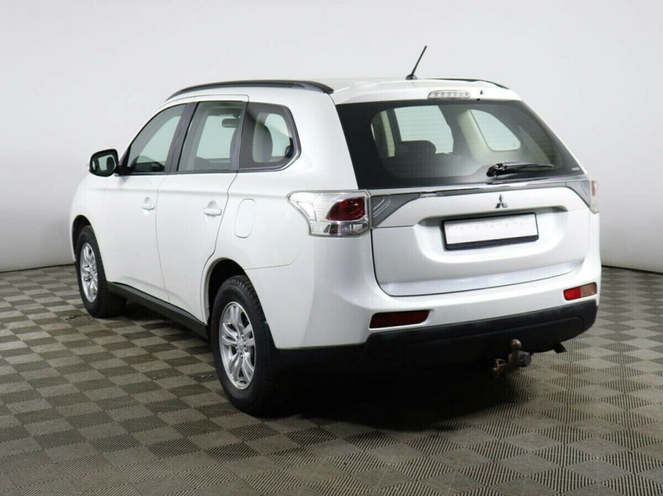 Mitsubishi Outlander 2.0 CVT, 2012, 136 000 км фото 4