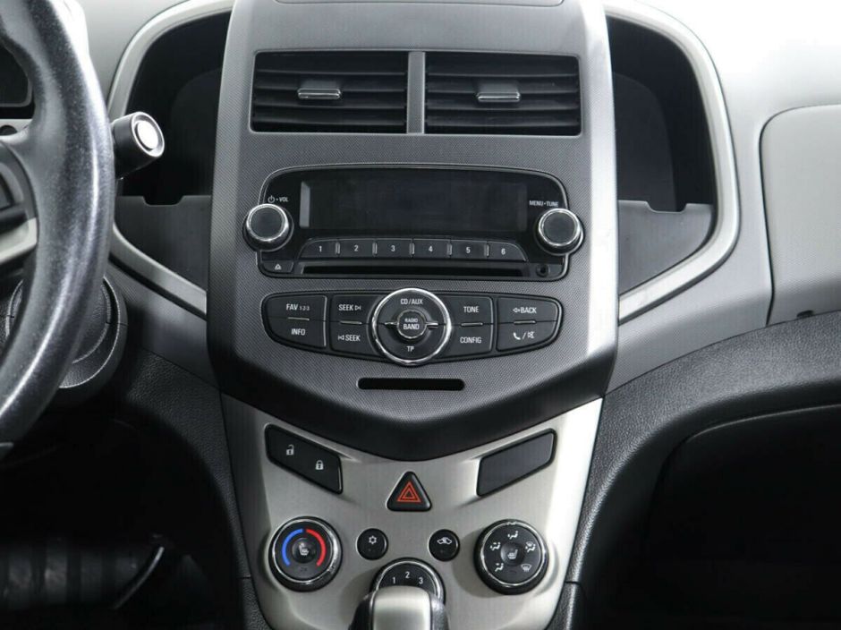 Chevrolet Aveo 1.6 АКПП, 2013, 119 000 км фото 8
