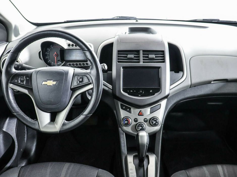 Chevrolet Aveo 1.6 АКПП, 2013, 127 000 км фото 8