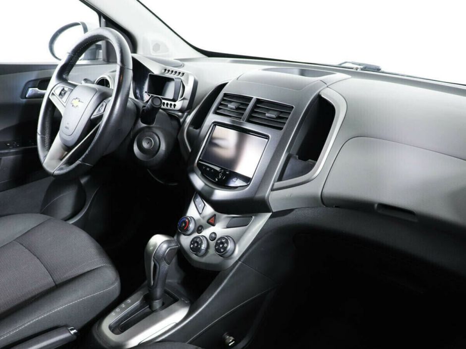 Chevrolet Aveo 1.6 АКПП, 2014, 114 000 км фото 9