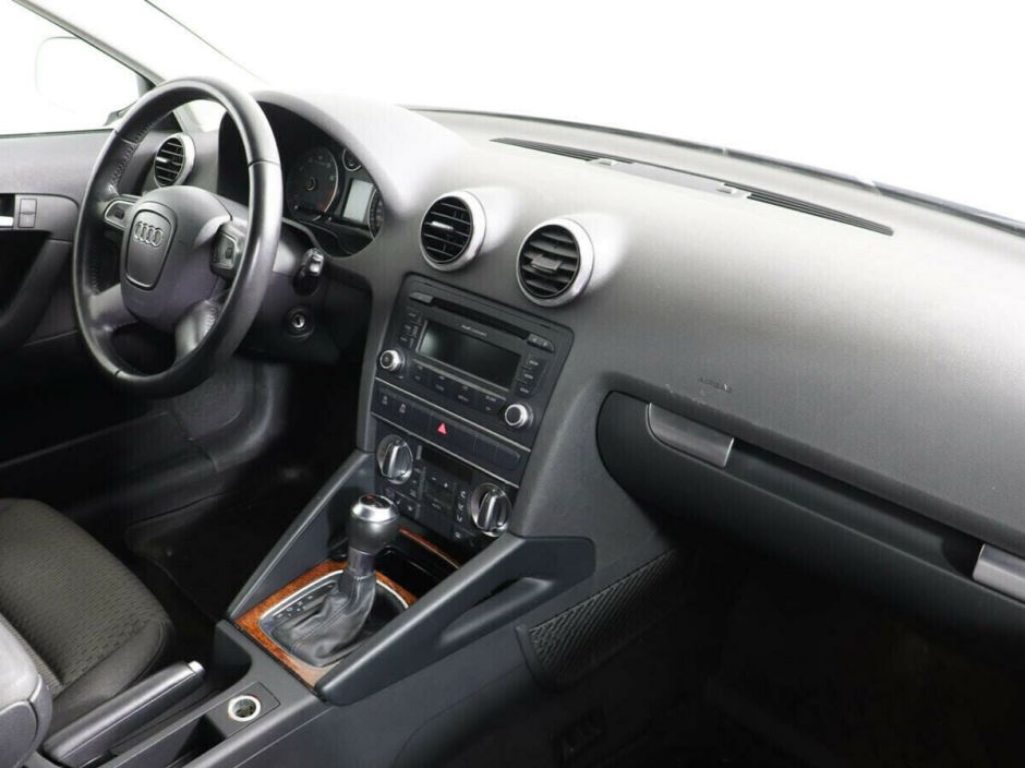 Audi A3 1.2 РКПП, 2012, 134 000 км фото 8