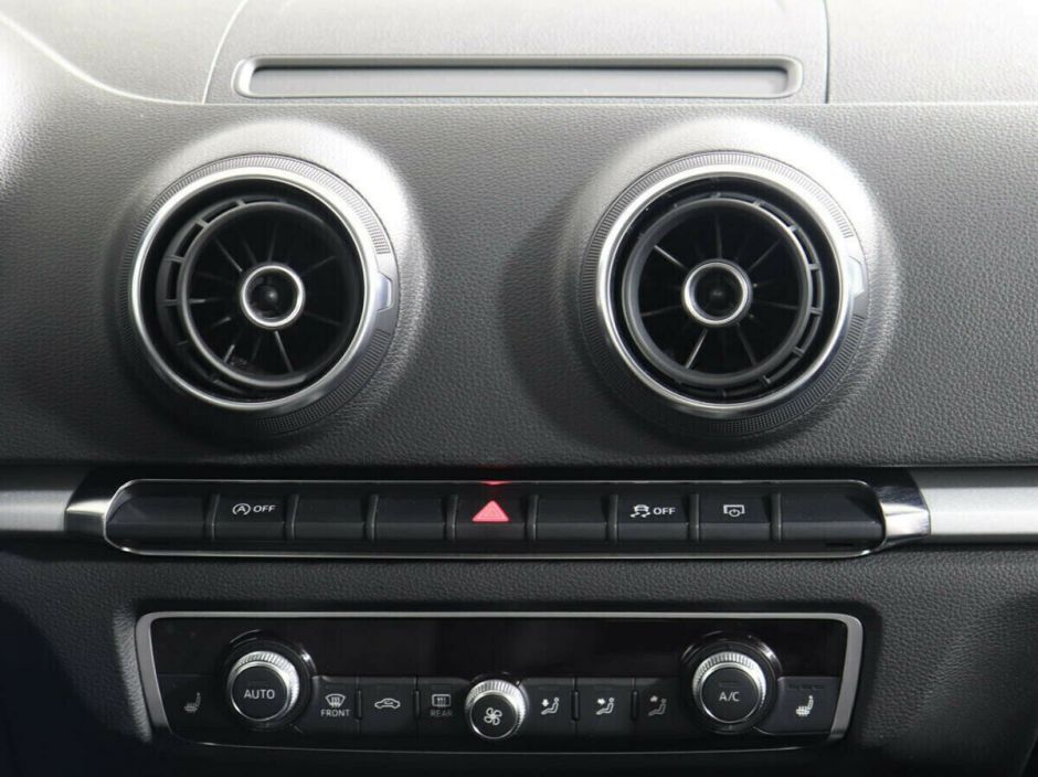 Audi A3 1.4 РКПП, 2013, 128 000 км фото 9