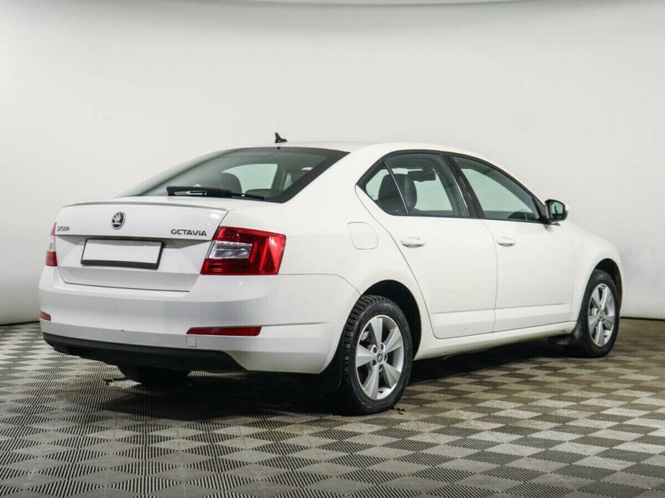 Skoda Octavia 1.8 РКПП, 2014, 109 000 км фото 4