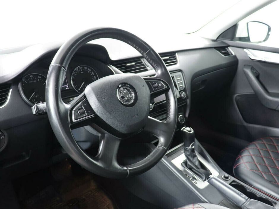 Skoda Octavia 1.8 РКПП, 2014, 109 000 км фото 5