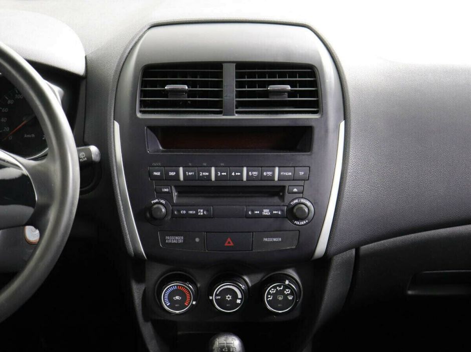 Mitsubishi ASX 1.6 МКПП, 2010, 163 000 км фото 8